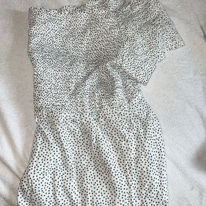 New with tags Old Navy white with blue polkadots Lennon feel baby doll shirt